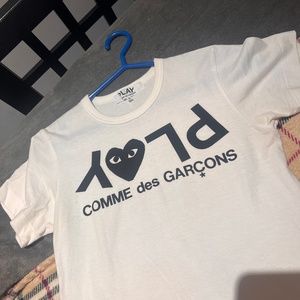 Comme des garcons play tshirt